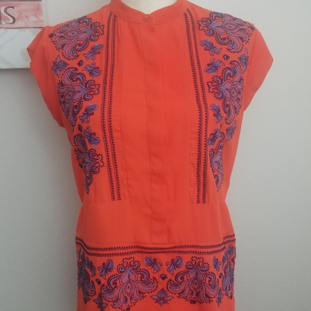 THML Embroidered Top Size Small - Picture 4 of 15